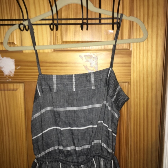 O’Neil linen blue stripped jumpsuit - Picture 2 of 4